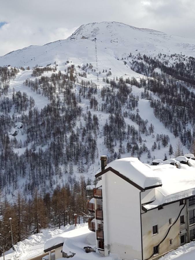 Monolocale Milky Way - Sestriere Apartment Exterior photo